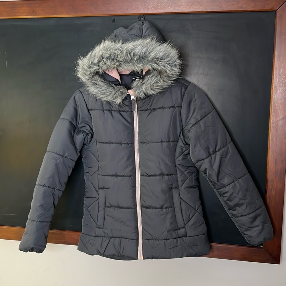 S Rothschild & Co Girls Size L Charcoal Quilt Puffer Coat Fur Trim Pink Lining - Picture 2 of 8